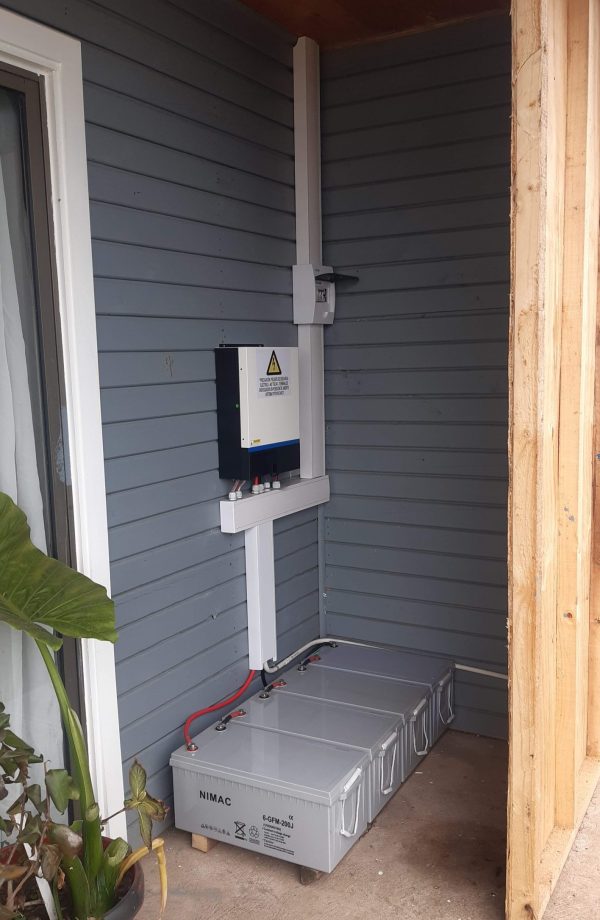 Proyecto Fotovoltaico Inversor 5000W, PV2250W, Bt 9600W - Imagen 4
